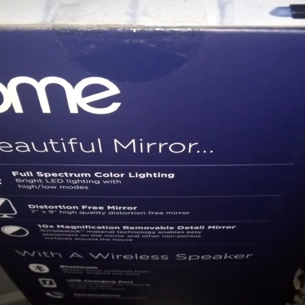 iHome White Bluetooth Vanity Mirror